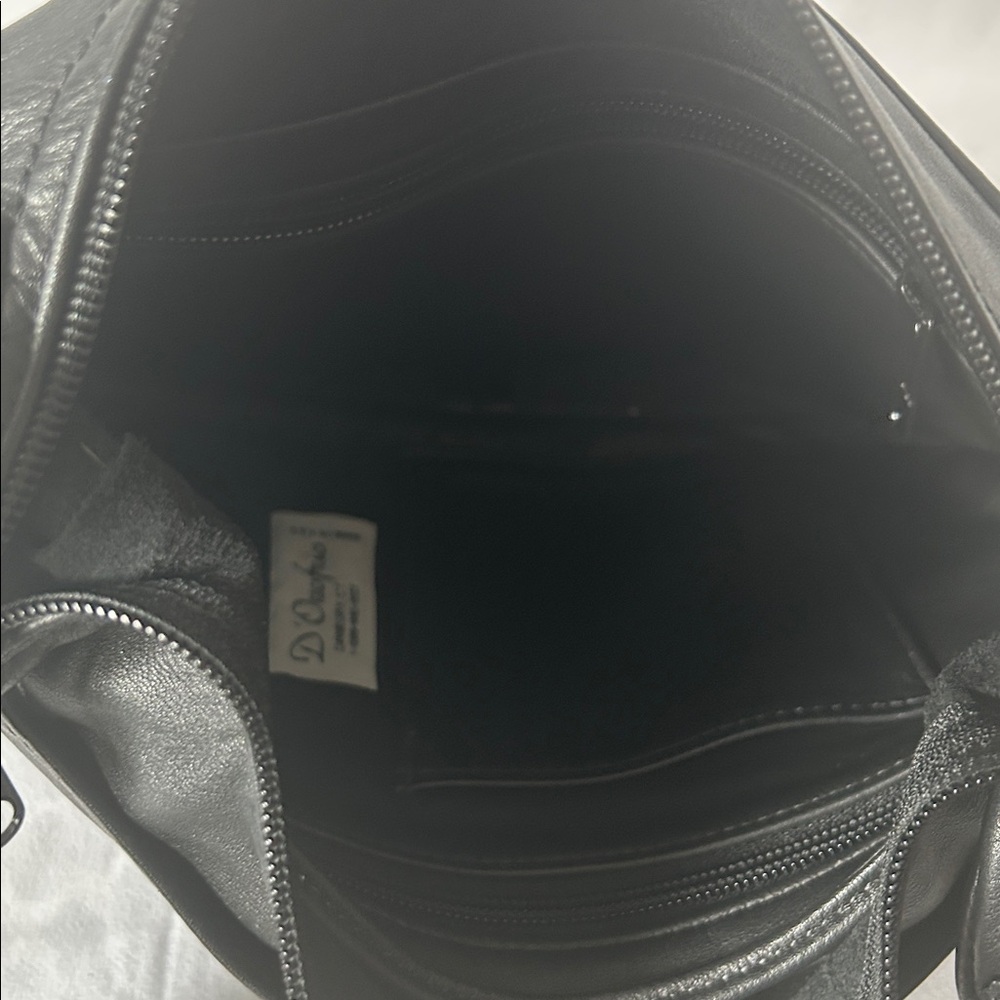 D'Onofrio Classic Black Leather Travel Shoulder Bag Purse 🌺🌺 - Picture 6 of 7